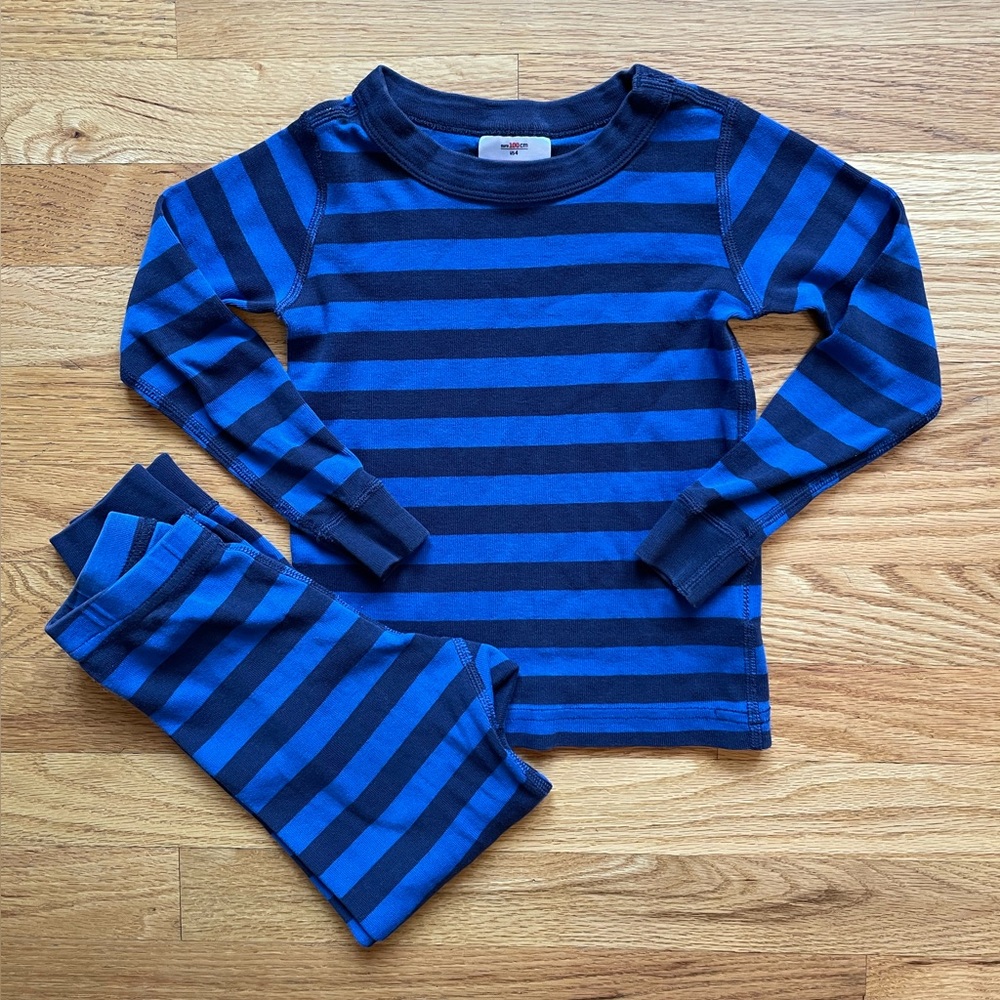Hanna Andersson Kids Blue and Navy Striped Long Sleeve PJ Set